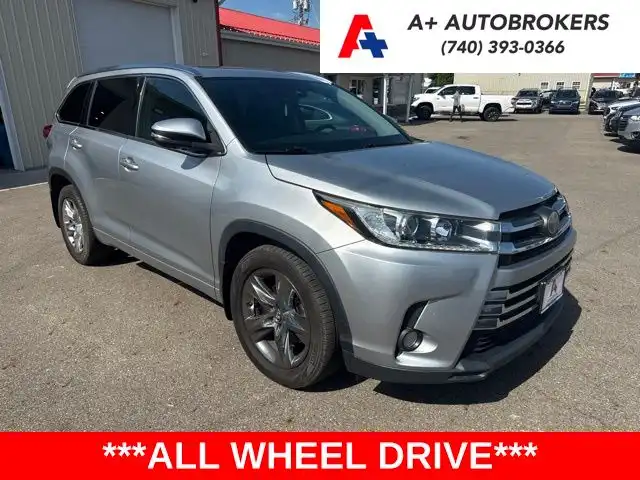 2017 Toyota Highlander Limited Platinum 4x4 V6's photo