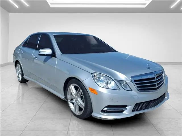 2013 Mercedes-Benz E-Class E350 Luxury 4MATIC photo 3