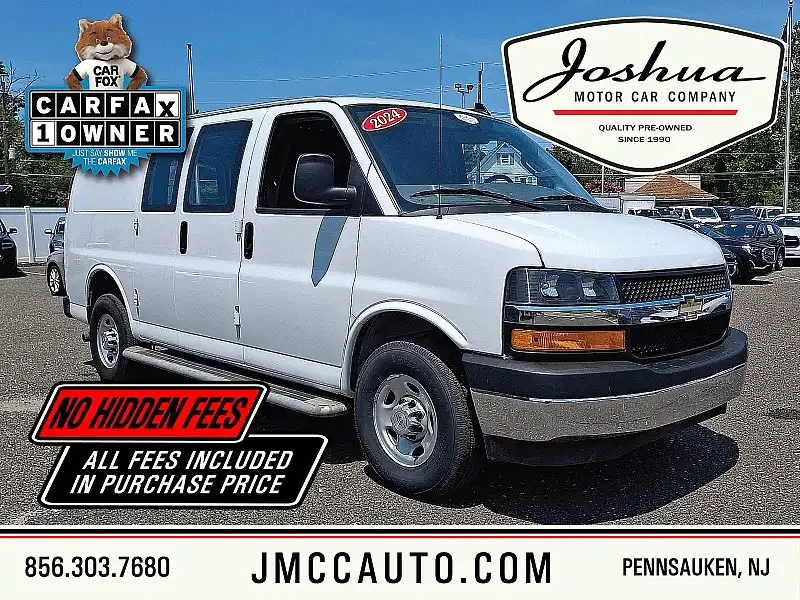 2024 Chevrolet Express 2500 Work Van HD's photo