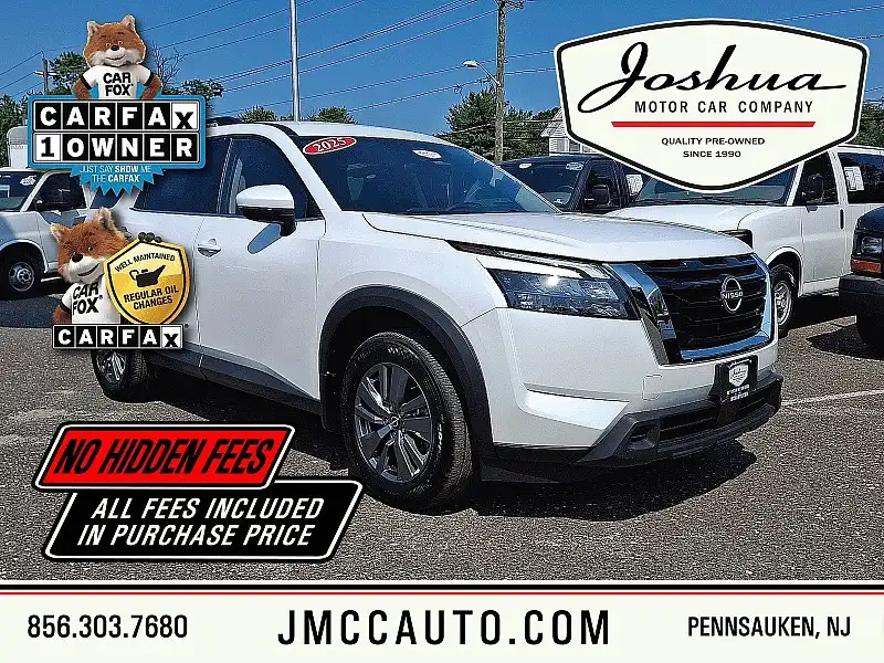 2025 Nissan Pathfinder SV 4WD's photo