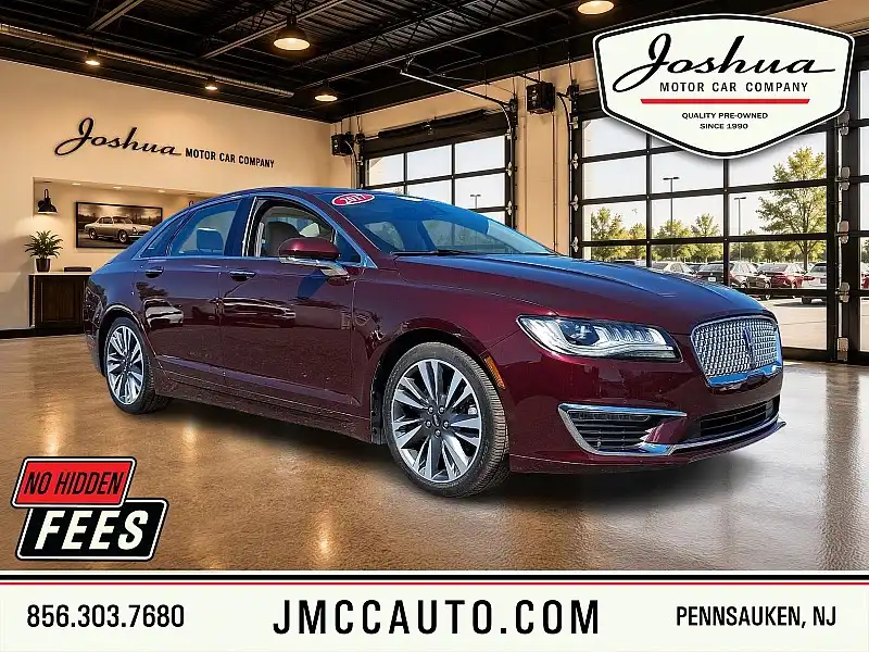 2017 Lincoln MKZ Reserve AWD's photo