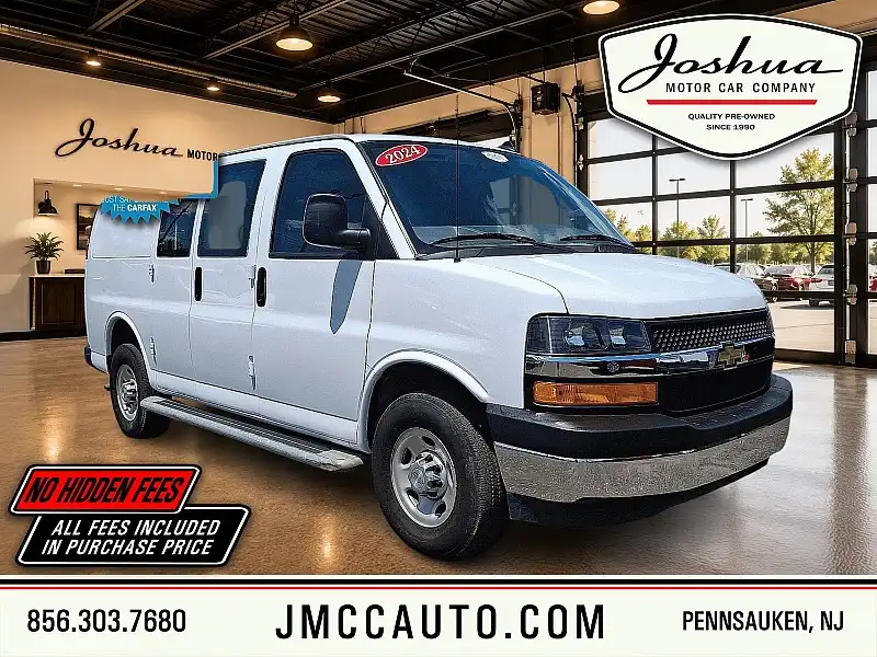 2024 Chevrolet Express 2500 Work Van HD's photo