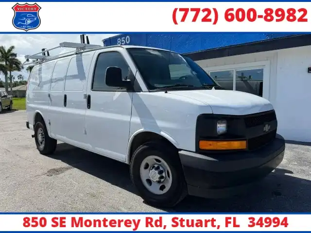 2017 Chevrolet Express 2500 Work Van HD's photo