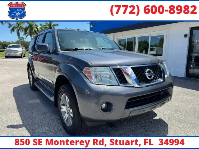 2012 Nissan Pathfinder Silver Edition FWD's photo