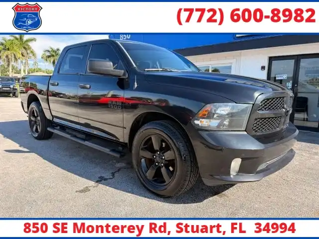 2017 RAM 1500 Express Crew Cab 5'7's photo
