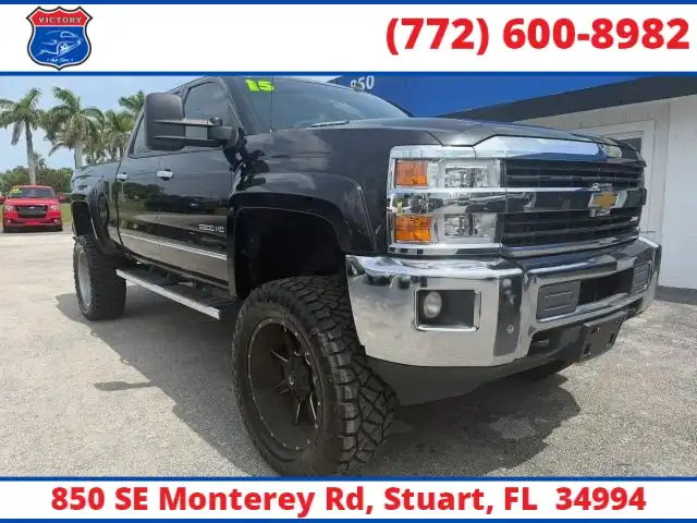 2015 Chevrolet Silverado HD LTZ 4WD Crew Cab Standard Box's photo