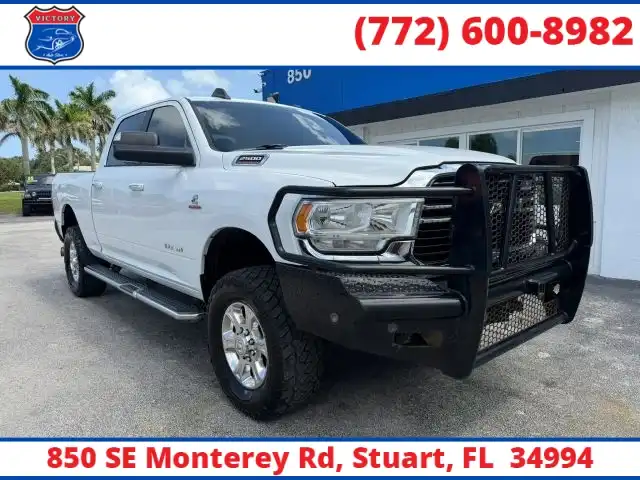 2019 RAM 2500 Big Horn 4X4 Crew Cab SWB's photo