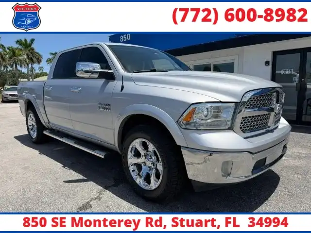 2018 RAM 1500 Laramie 4x4 Crew Cab 5'7's photo