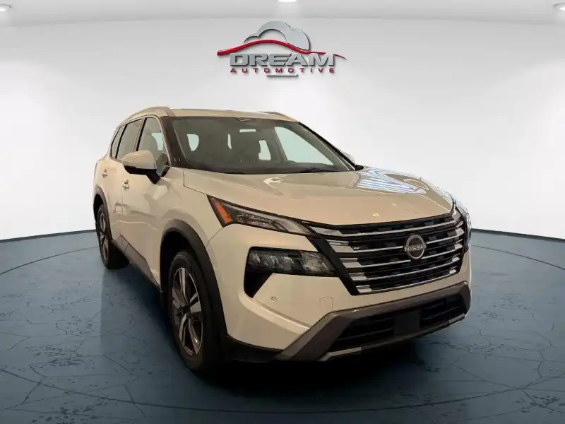 2025 Nissan Rogue SL AWD's photo