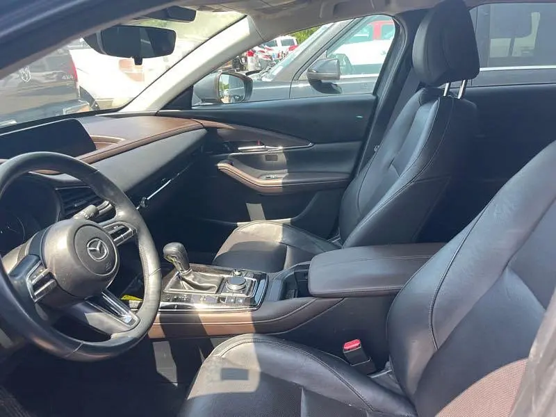 2020 Mazda CX-30 Premium AWD photo 4