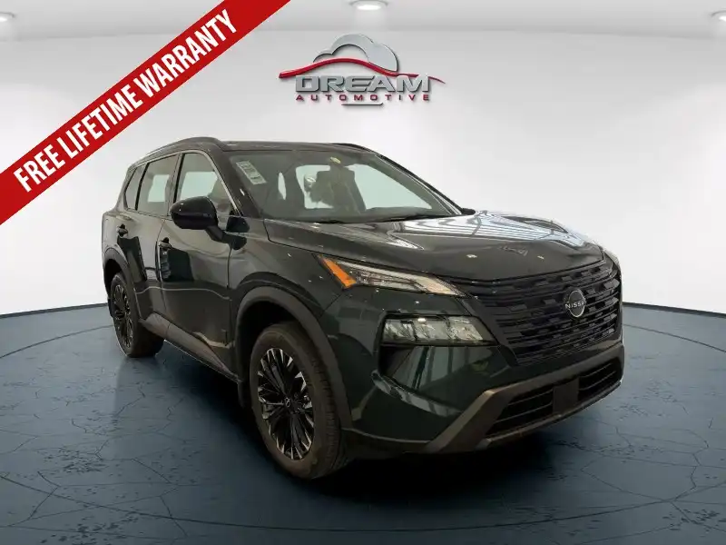 2026 Nissan Rogue Dark Armor AWD's photo