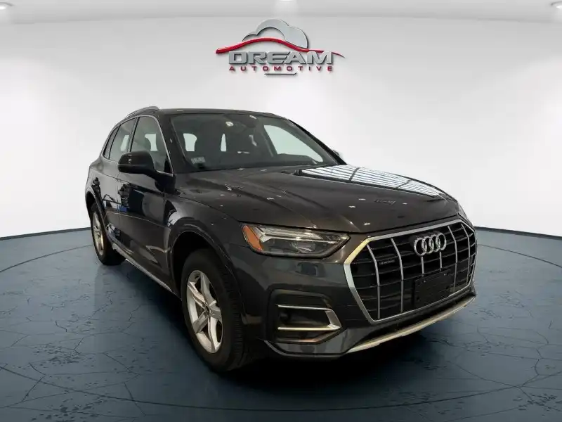 2021 Audi Q5 45 Premium's photo