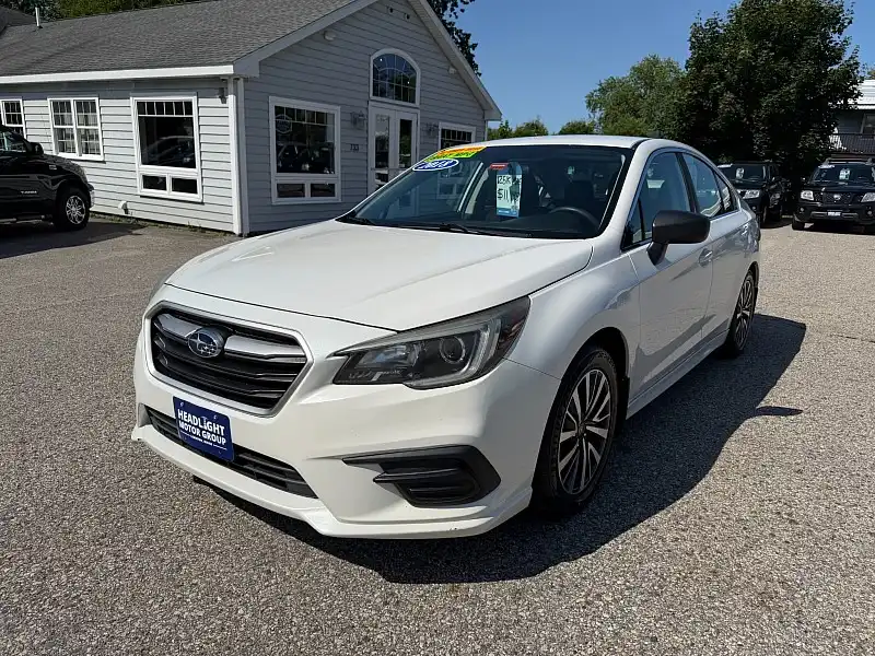 2018 Subaru Legacy 2.5i's photo