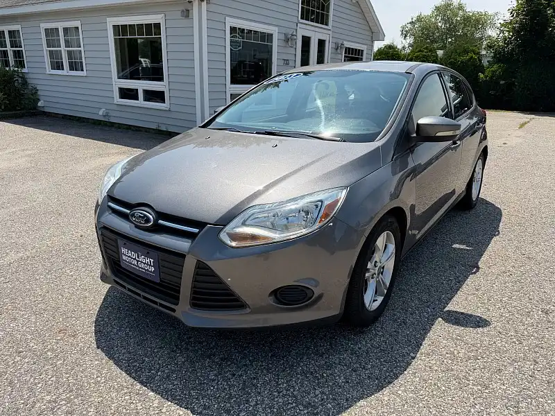 2013 Ford Focus 5 Door Hatch SE's photo