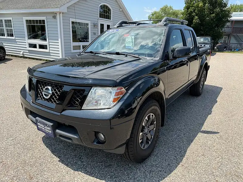 2016 Nissan Frontier 4.0 PRO-4X Crew Cab 4X4 AT's photo