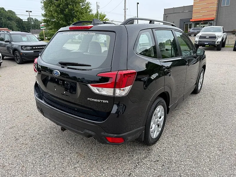 2021 Subaru Forester Base photo 5