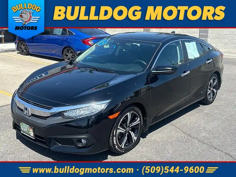 2016 Honda Civic Touring CVT's photo