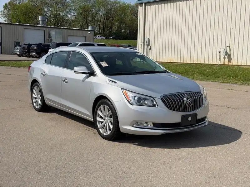 2016 Buick LaCrosse Leather Group's photo