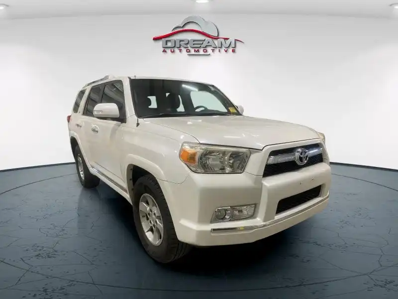 2013 Toyota 4Runner SR5 V6's photo