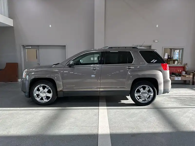 2010 GMC Terrain AWD SLT-2's photo