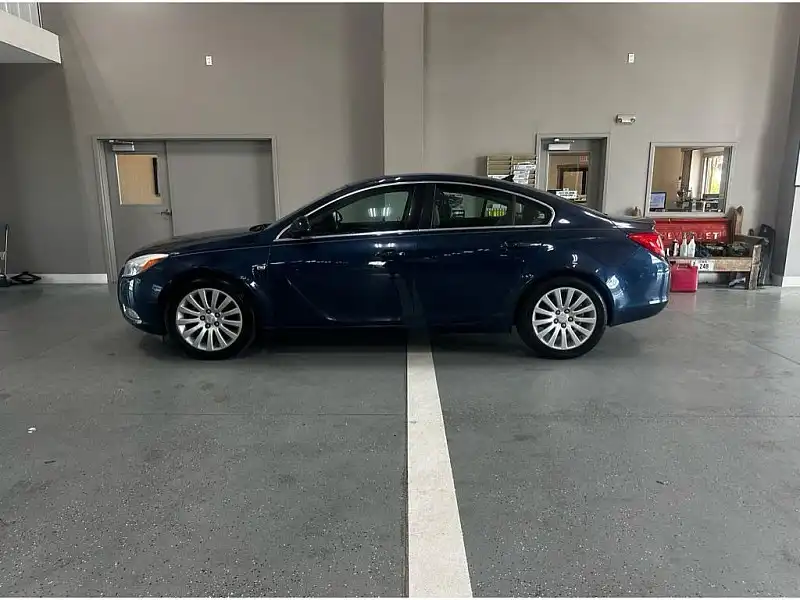 2011 Buick Regal CXL's photo