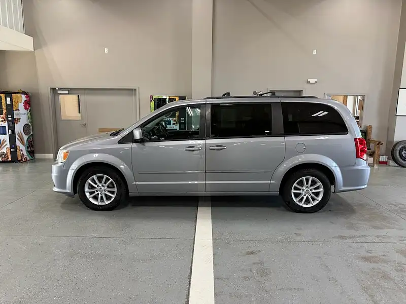 2013 Dodge Grand Caravan SXT's photo