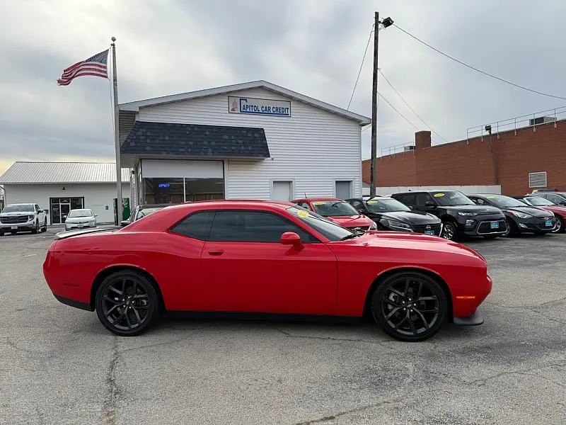 2023 Dodge Challenger GT Auto photo 4