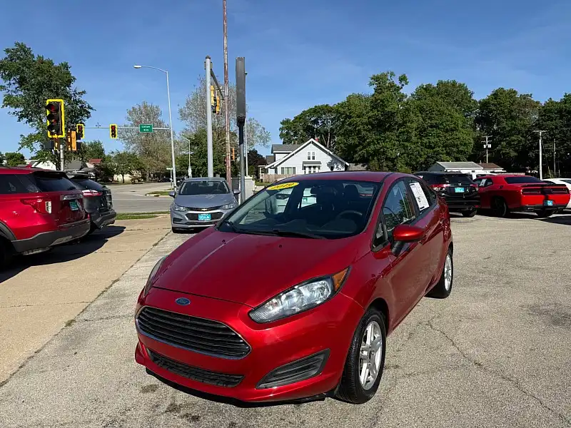 2019 Ford Fiesta SE Sedan's photo
