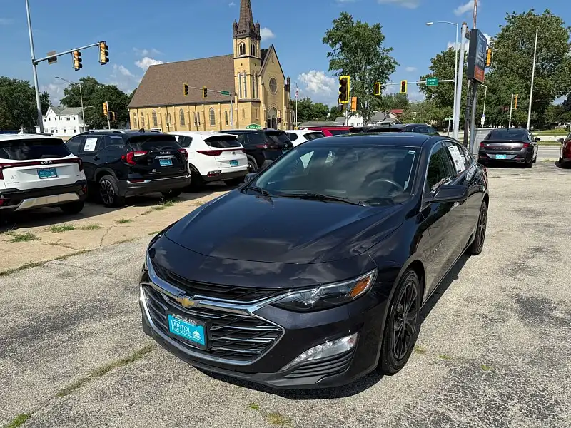 2022 Chevrolet Malibu 1LT's photo