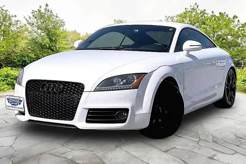 2012 Audi TT 2.0T quattro S tronic Premium Plus's photo