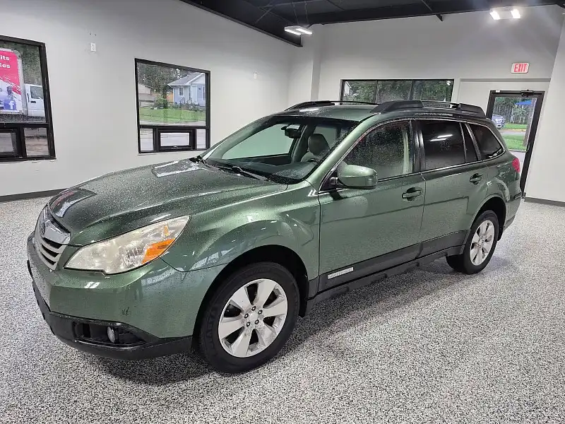 2012 Subaru Outback 3.6R Premium AT's photo