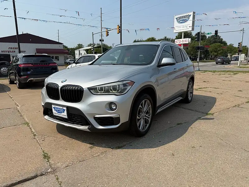 2018 BMW X1 xDrive28i's photo
