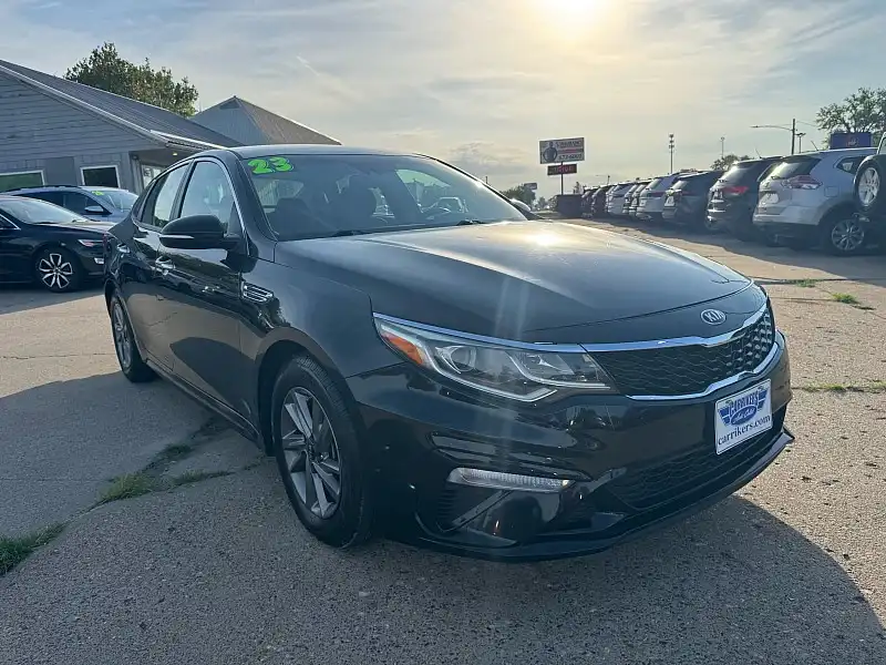 2020 Kia Optima LX Auto's photo