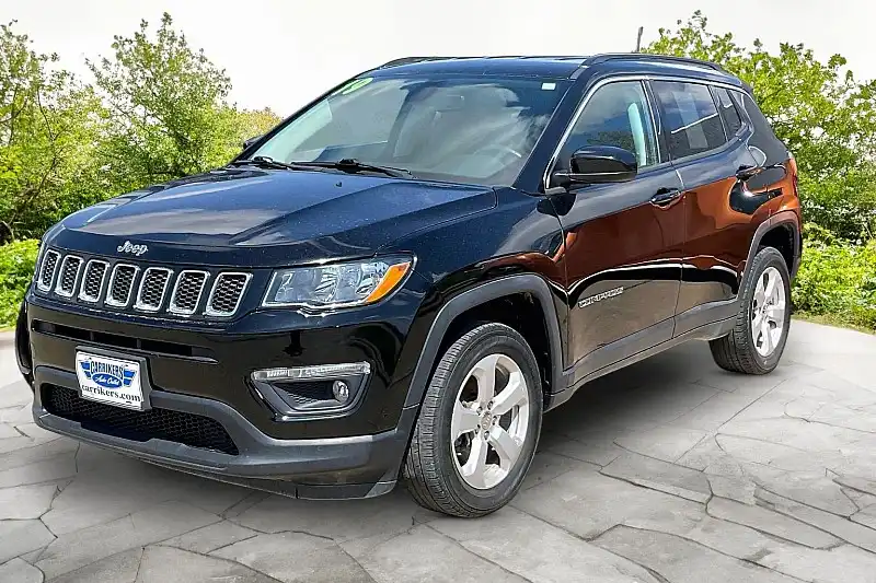 2019 Jeep Compass Latitude 4X4's photo