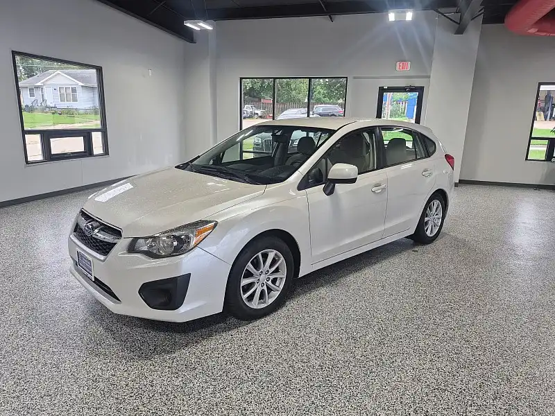 2013 Subaru Impreza 2.0I Premium Auto (PZEV)'s photo