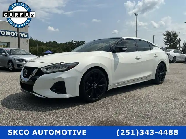 2020 Nissan Maxima SR's photo