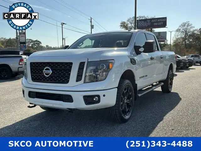 2018 Nissan Titan XD SL Diesel Crew Cab 4x4 SWB's photo