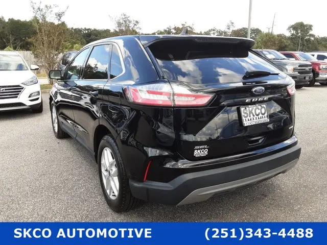 2022 Ford Edge SEL AWD photo 3