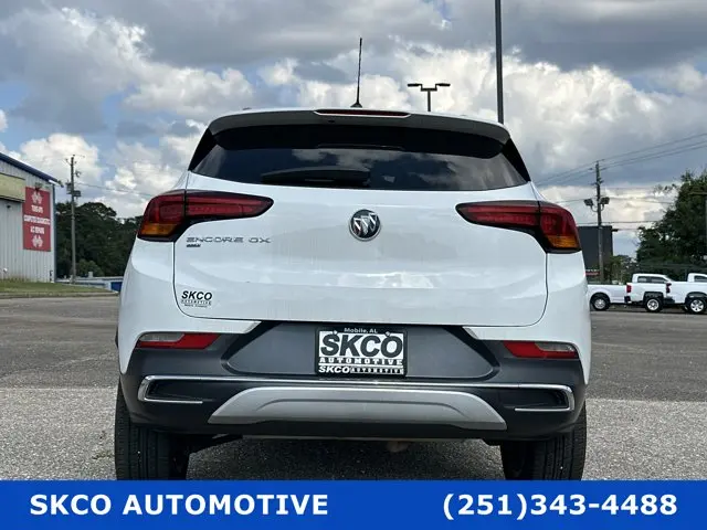 2021 Buick Encore GX Essence AWD photo 4