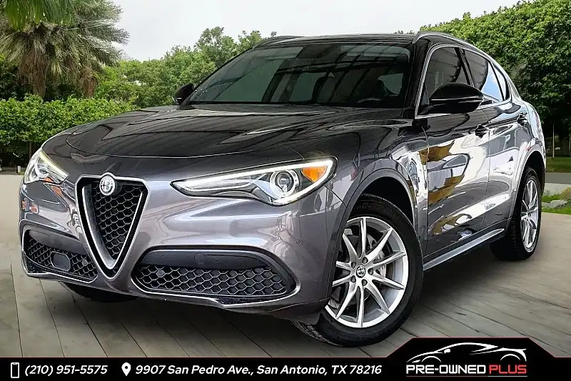 2018 Alfa Romeo Stelvio Ti AWD's photo