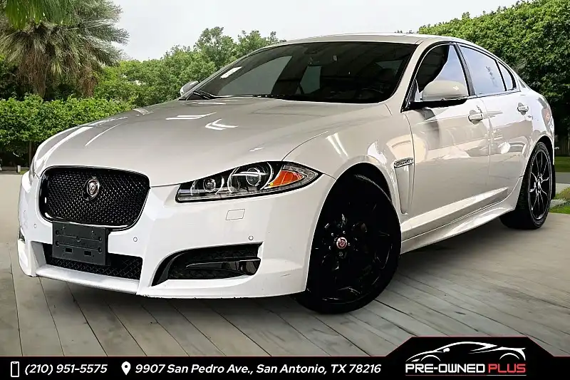 2015 Jaguar XF 3.0L Sport's photo