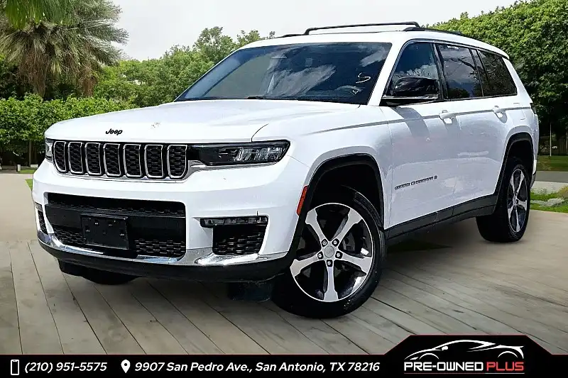 2023 Jeep Grand Cherokee L Limited 4WD's photo