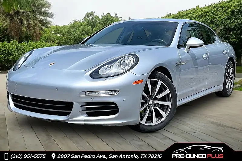 2016 Porsche Panamera S E-Hybrid's photo