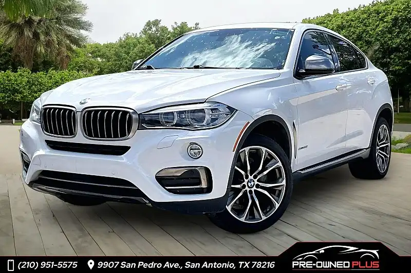 2016 BMW X6 xDrive35i's photo