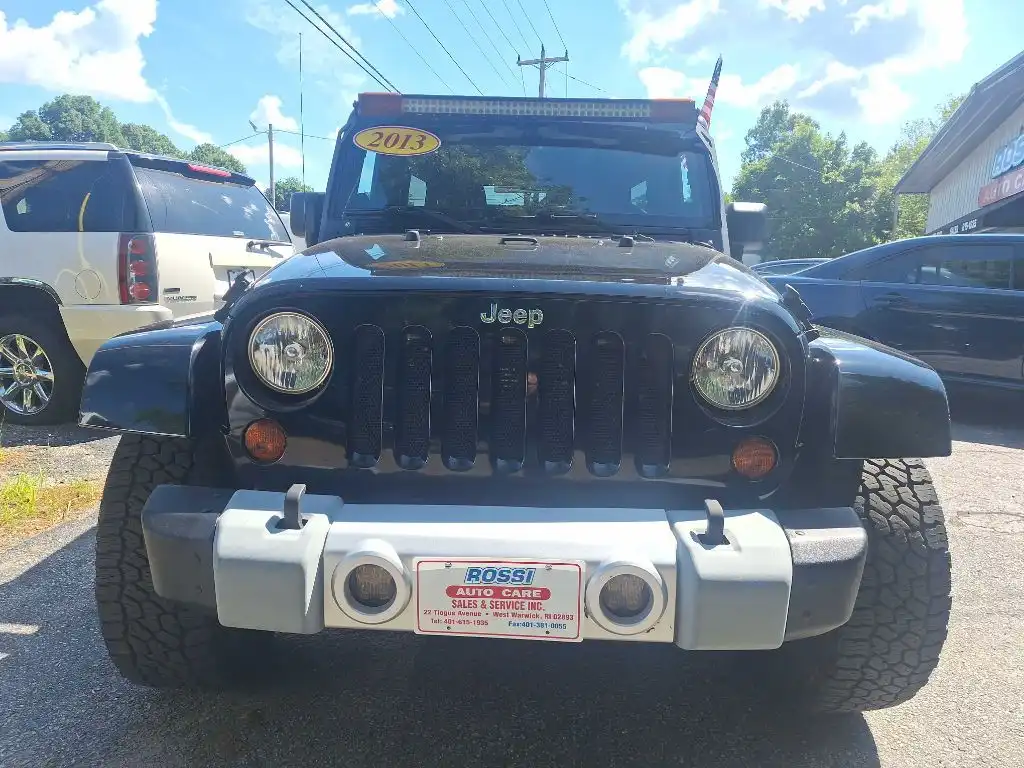 2013 Jeep Wrangler Sahara's photo
