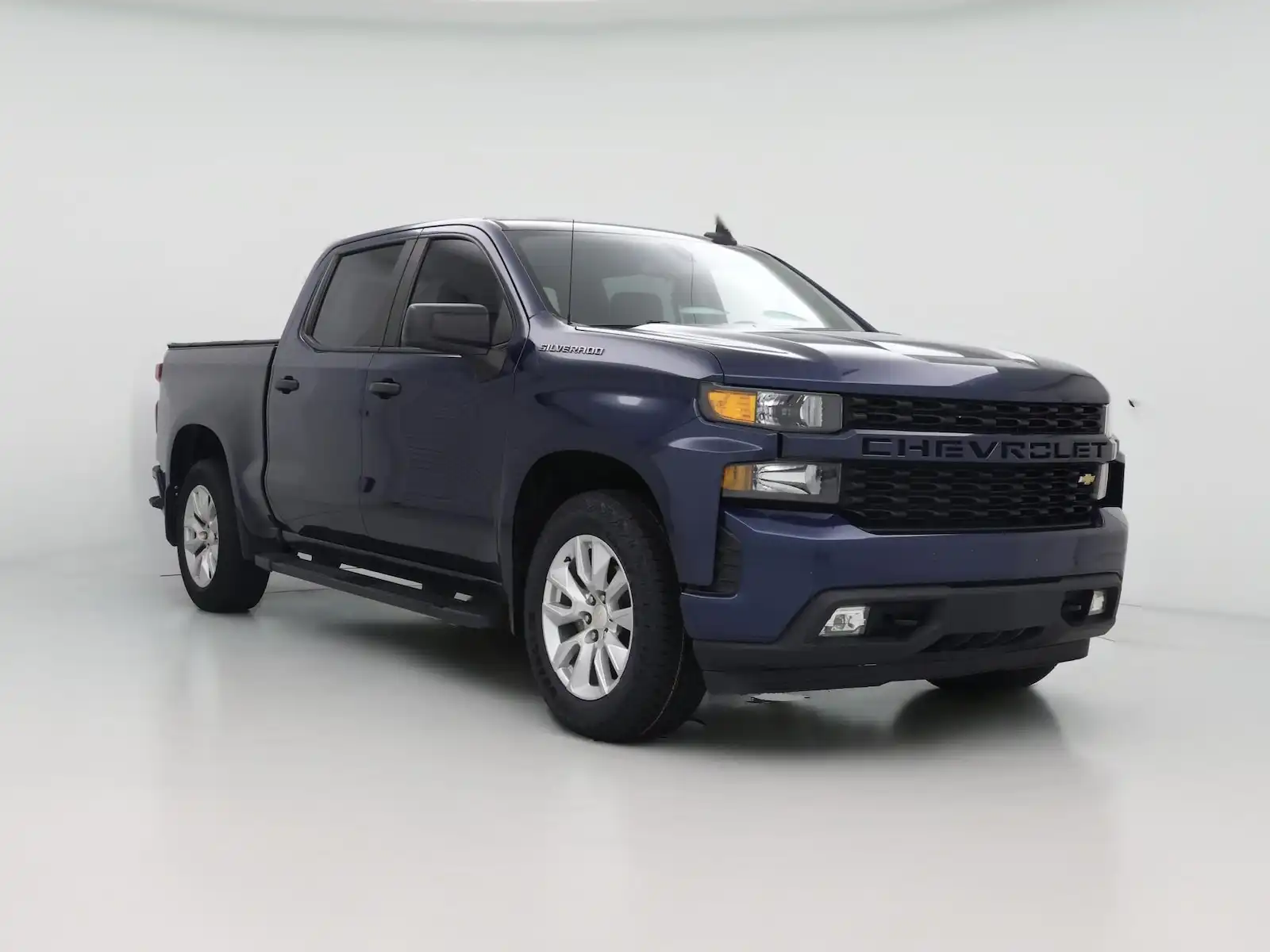 2022 Chevrolet Silverado 1500 Custom Crew Cab Short Box's photo