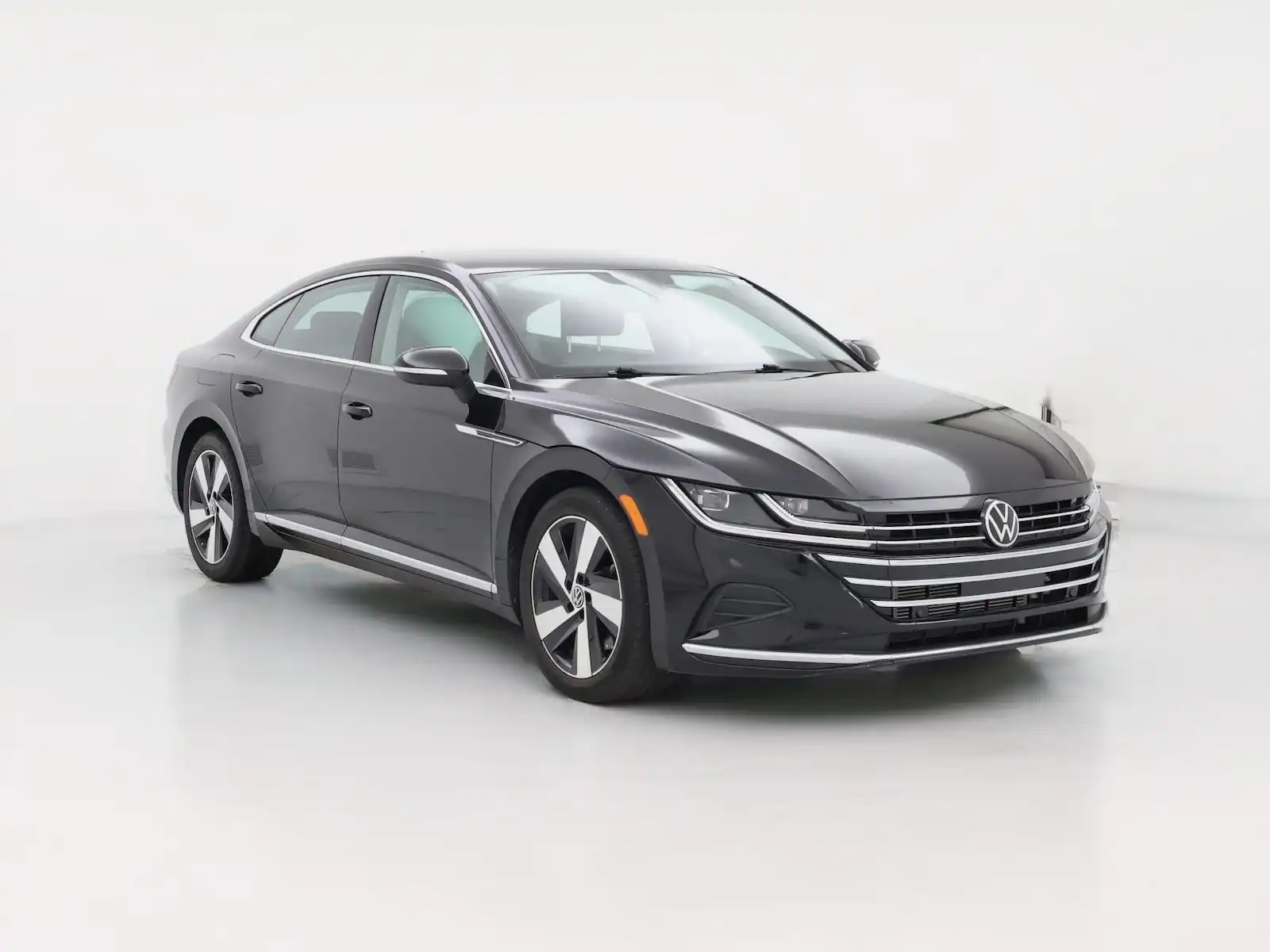 2021 Volkswagen Arteon SE's photo