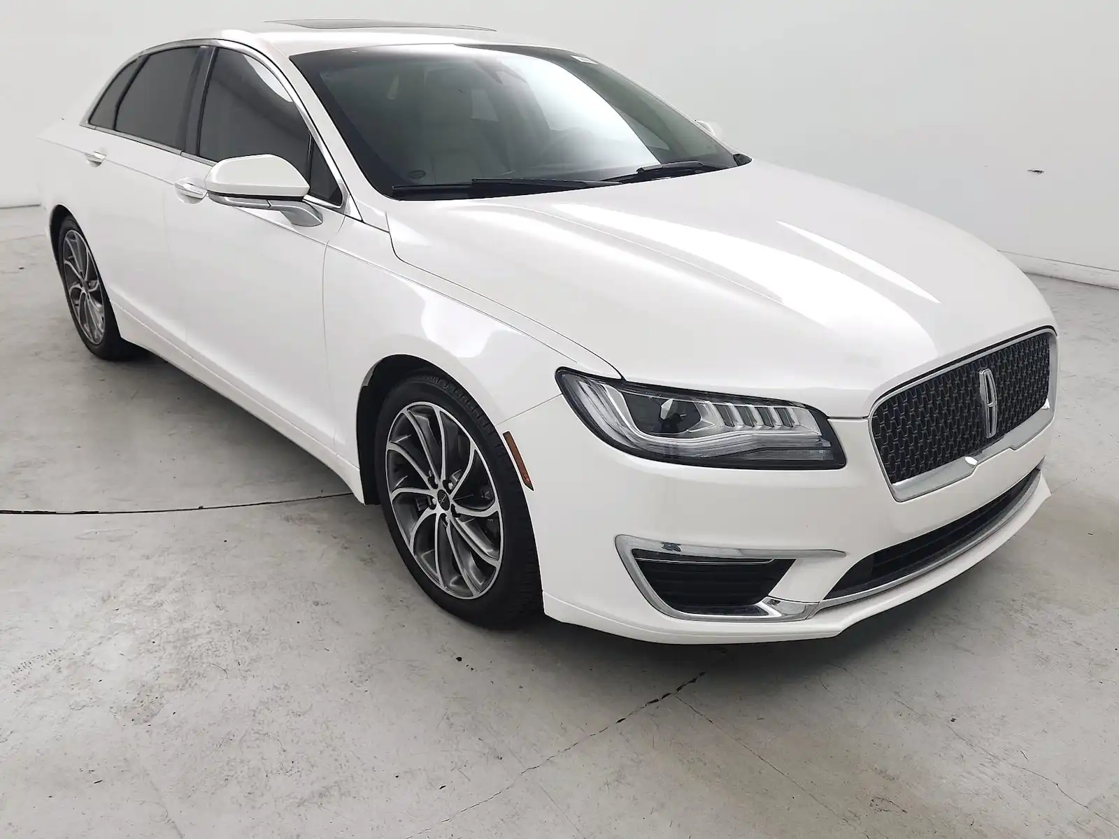 2019 Lincoln MKZ Reserve I FWD's photo