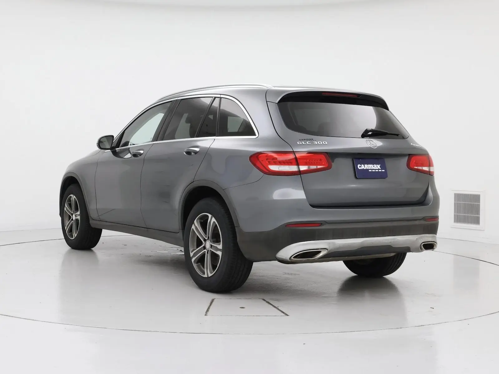 2016 Mercedes-Benz GLC GLC300 4MATIC photo 3