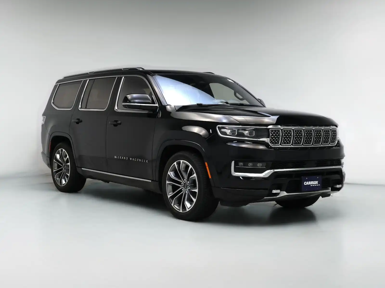 2022 Jeep Grand Wagoneer Series III 4WD's photo